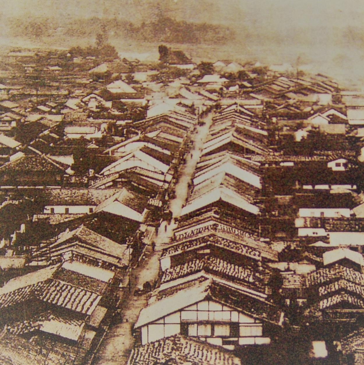 View of Nakatsugawa-juku in the Meiji period